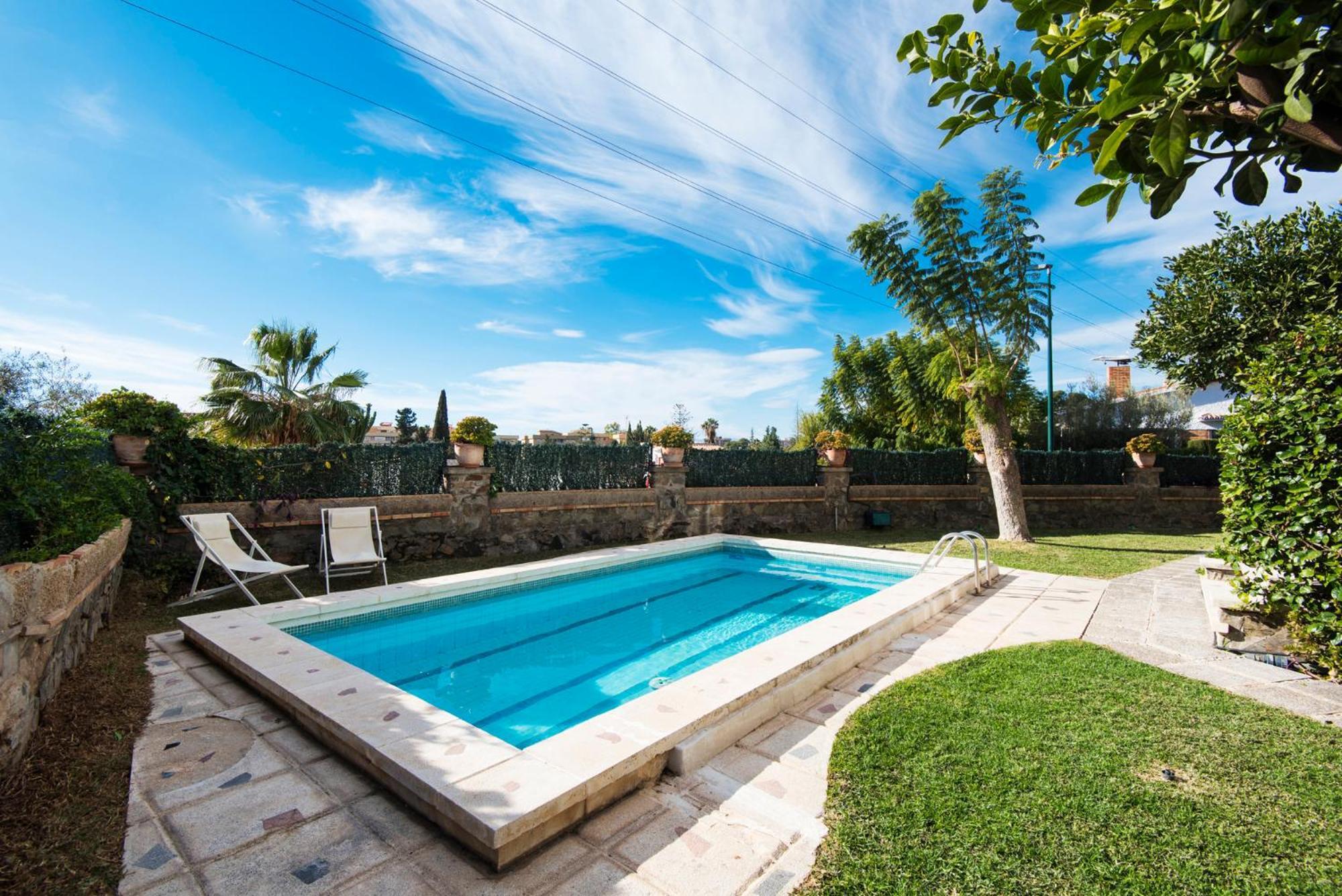 Queen Of The Ocean Villa: Stately Style House With Pool Málaga Dış mekan fotoğraf