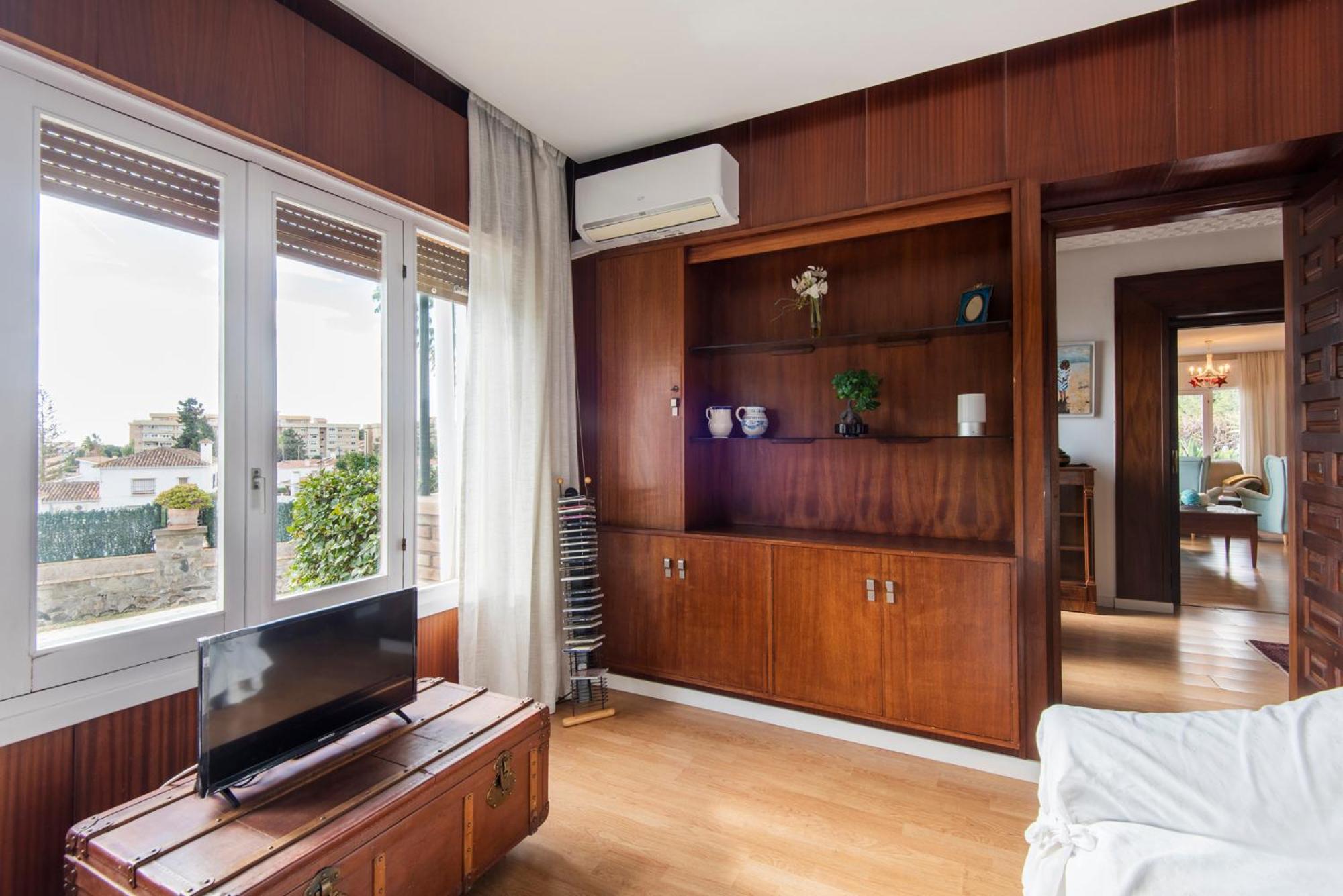 Queen Of The Ocean Villa: Stately Style House With Pool Málaga Dış mekan fotoğraf