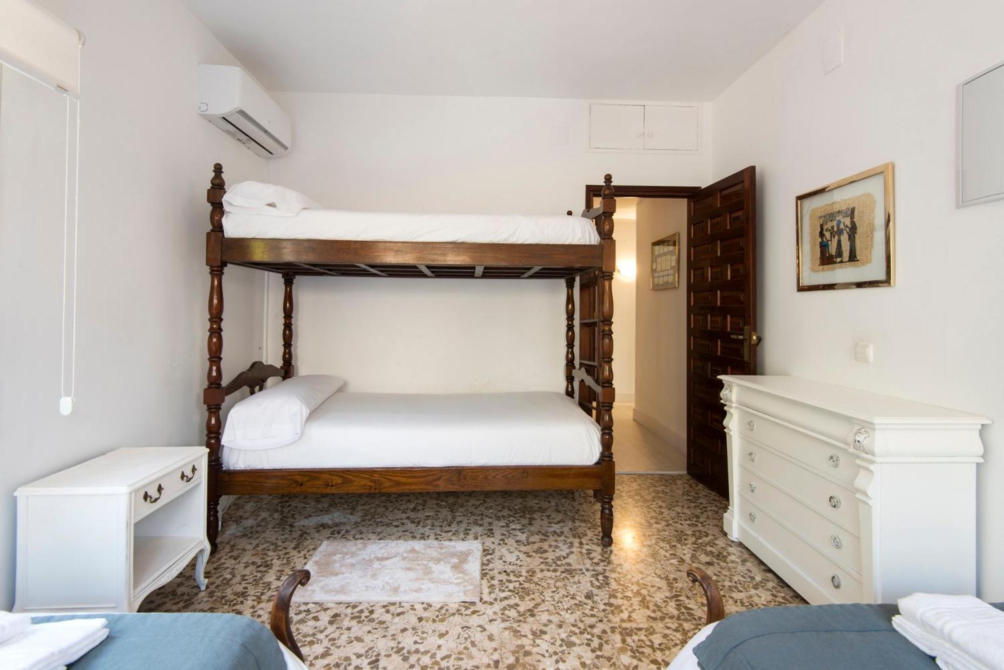 Queen Of The Ocean Villa: Stately Style House With Pool Málaga Dış mekan fotoğraf