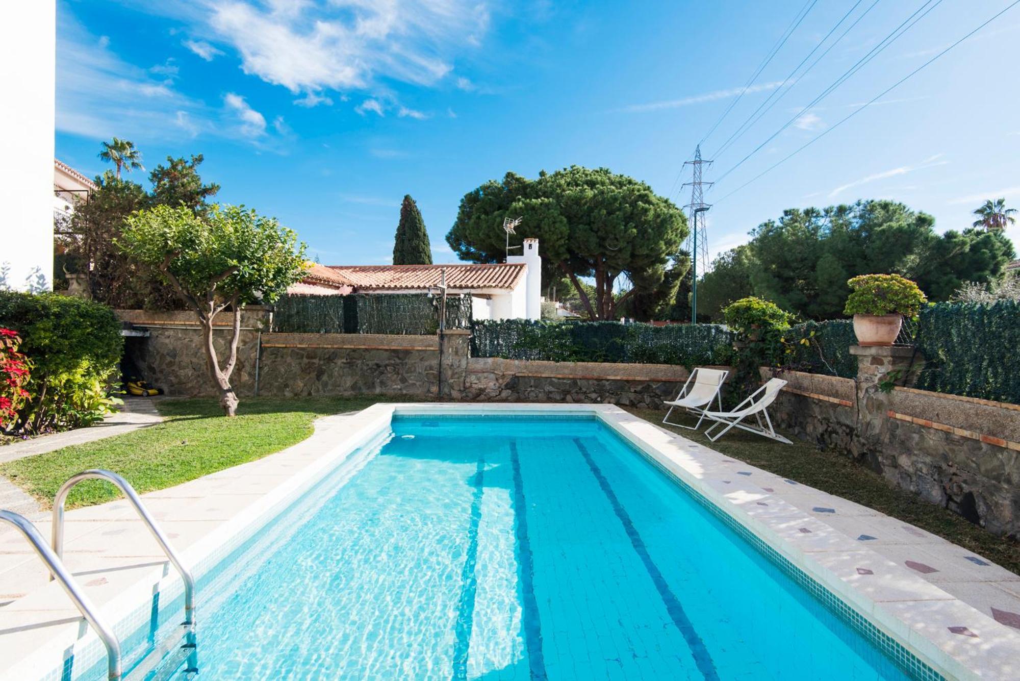 Queen Of The Ocean Villa: Stately Style House With Pool Málaga Dış mekan fotoğraf