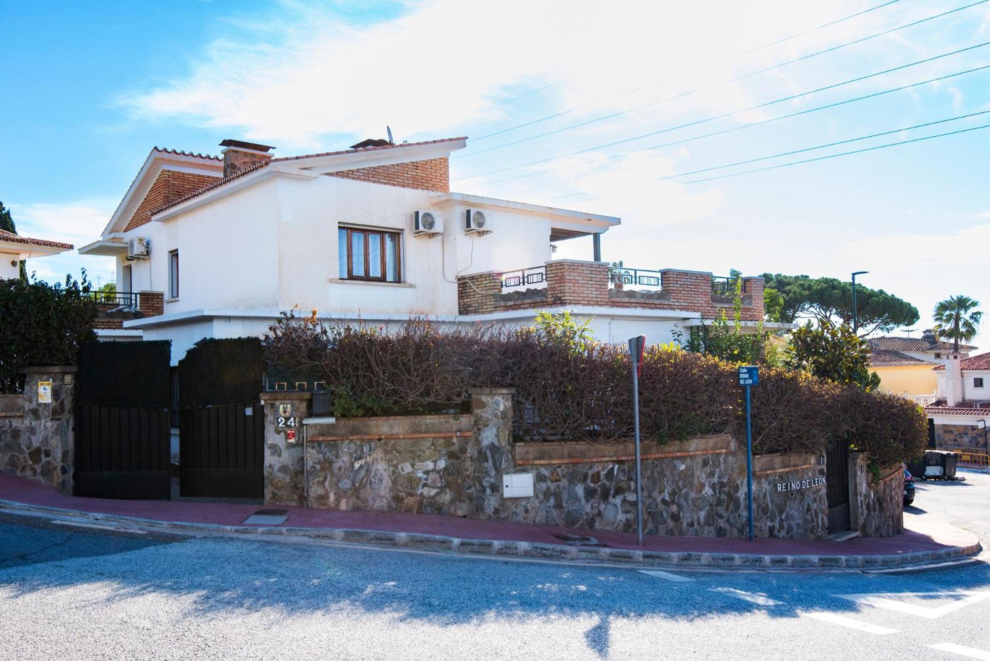 Queen Of The Ocean Villa: Stately Style House With Pool Málaga Dış mekan fotoğraf